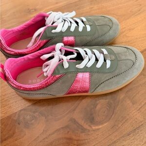 Boden ‘Erin’ Sneakers